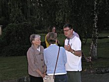 Elke, Jutta (im Hintergrund) Rita (von hinten) und Hartmut. Klick zur Vergrößerung.